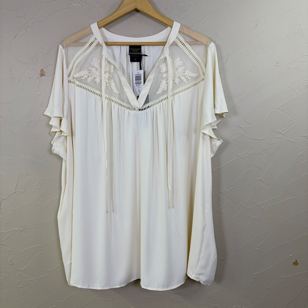NWT Torrid Outlander Blouse Womens 4X Ivory Embroidered l Flutter Sleeve Regency